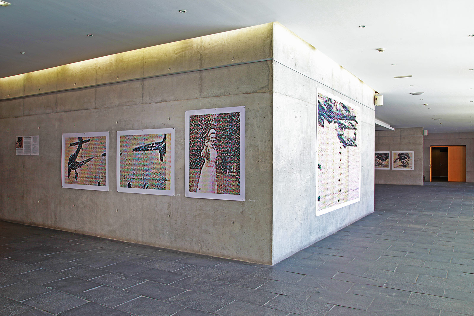 04_weisser-als-weiss-richters-koepfe_francisco-paco-carrascosa_jet2-3_nurse_gandia-ausstellung-es